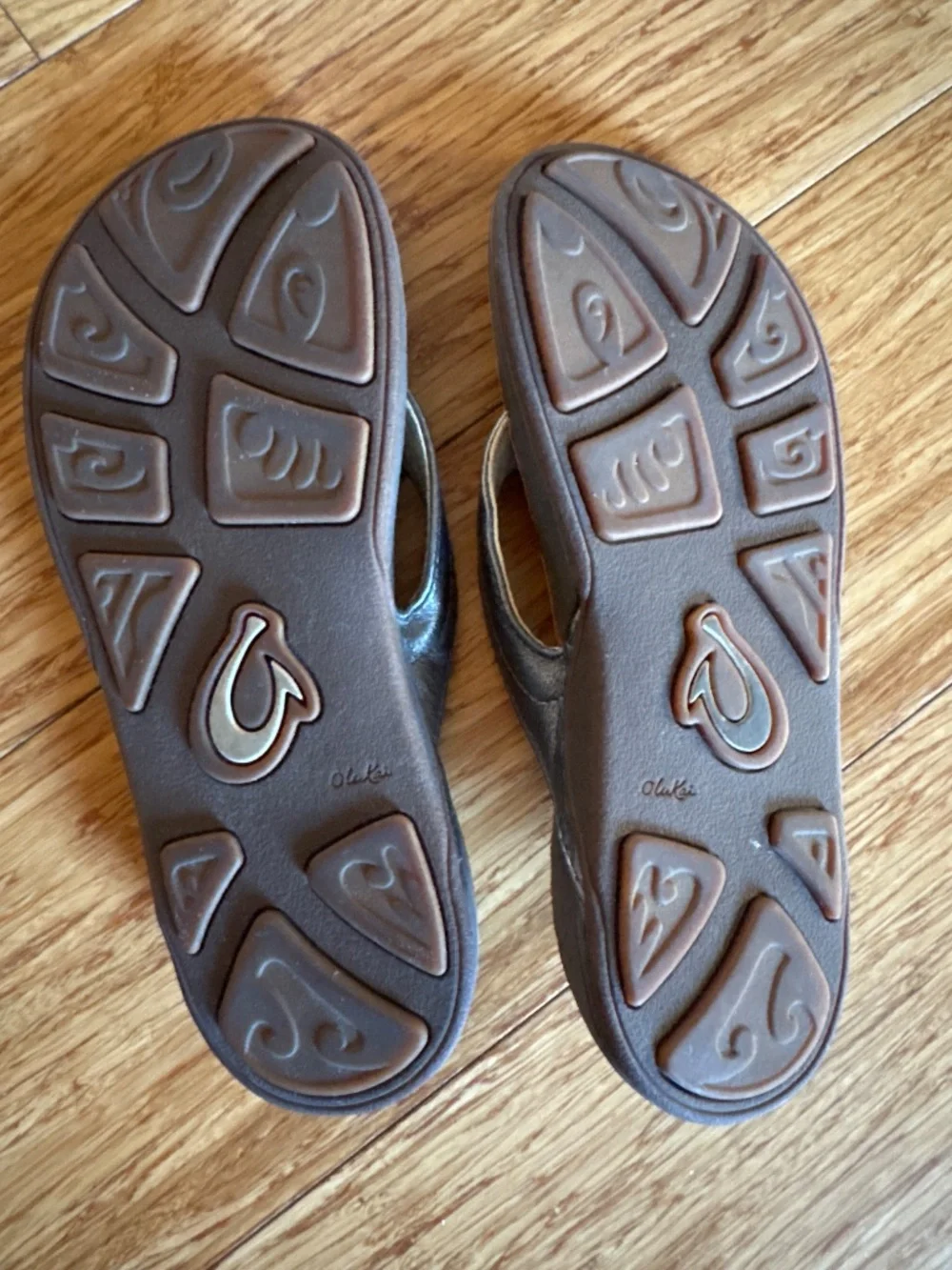 Olukai Kumu Leather sandals - Picture 2 of 3